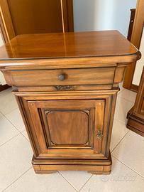 2 Comodini le fablier. usati