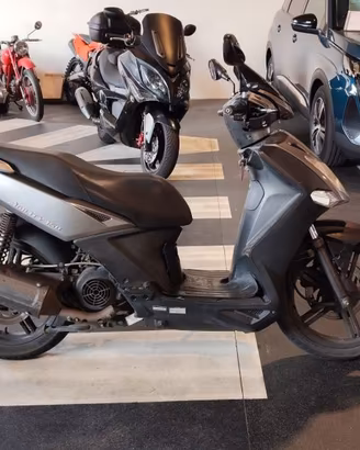 KYMCO Agility 150 city