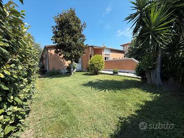 Esclusiva a due passi dal mare