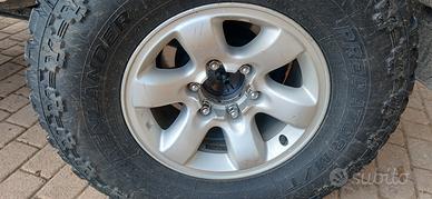 cerchi 16 pollici fuoristrada 6 fori