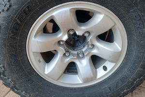 cerchi 16 pollici fuoristrada 6 fori