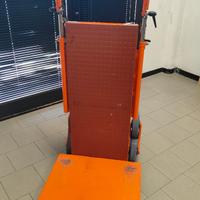 Carrello saliscale