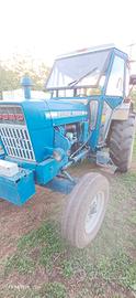 trattore ford 5000