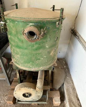 Zolfatrice / Impolveratrice d'epoca a motore