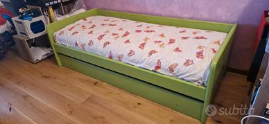 Letto a cassetto con materasso