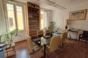 Stanza mq 26 in studio legale