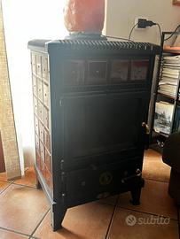 Stufa a legna fiammetta Wekos