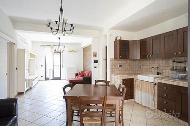 Rif.LA75| appartamento trilocale