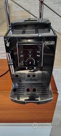 macchina caffè automatica DeLonghi 