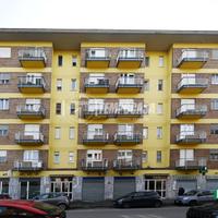 4 LOCALI RISTRUTTURATO IN VIA BERRINO