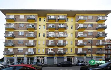 4 LOCALI RISTRUTTURATO IN VIA BERRINO