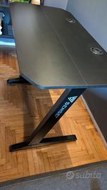 Scrivania gaming Nomad Sense7 + tappetino