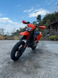 KTM 690 SMC R 2026