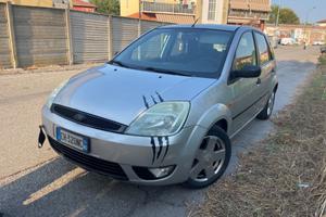 Ford Fiesta 1.2 16V 5p. Ambiente