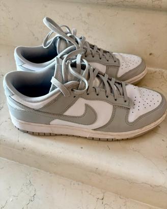 Nike  Dunk Low