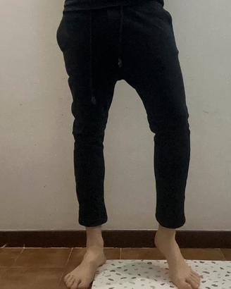 Pantaloni neri skinny