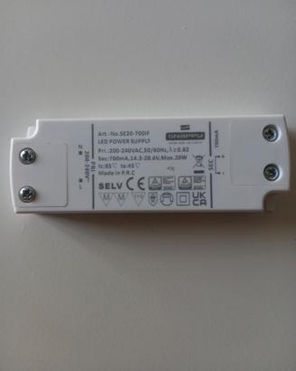 Alimentatore (driver) LED Snappy mod. SE20-700IF