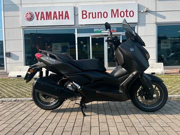 Yamaha X-Max 300