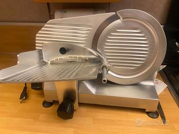 AFFETTATRICE marca CELME