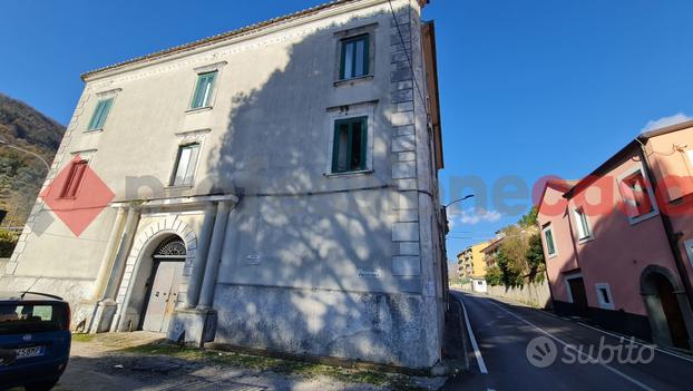 Giffono Valle Piana- In Casale D'epoca con Cortile