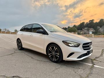 Mercedes B180/1500 116CV/CAR PLAY/VIRTUAL/TAGLIAND