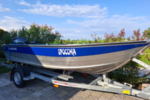 Canadian motore e carrello