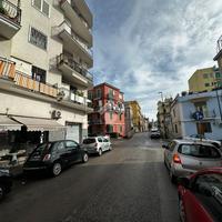 AUTORIMESSA A NAPOLI