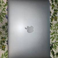MacBook Air (13-inch, 2017)