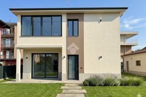 VILLA SINGOLA A SCANZOROSCIATE