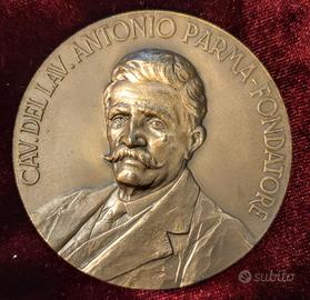 MEDAGLIA BRONZO CAV. ANTONIO PARMA 1870-1970