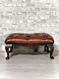 Poggiapiedi Chesterfield inglese vintage in pelle