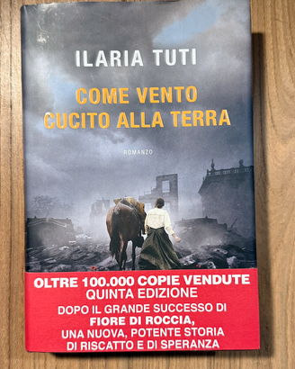 Come vento cucito alla terra di Ilaria Tuti