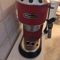 dedica de longhi macchina caffè e cappuccino15 bar