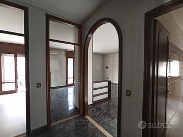 MESTRE VIA CA' ROSSA APPARTAMENTO 114 mq. E GARAGE