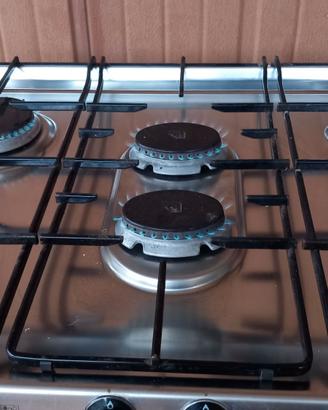 Fornello Ariston PF7 60 MS, in acciaio da cucina 6