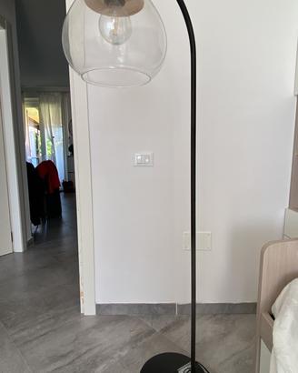 Piantana da soggiorno o camera da letto