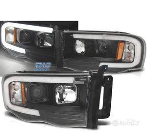 FARI DODGE RAM 02-06 TUBO LED NERO