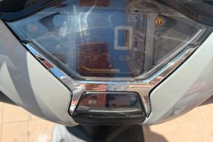 moto HONDA SH