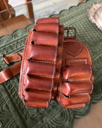 Cartuccera vintage in cuoio