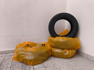 Set di 4 Pneumatici 185/65 R15 Estivi Semperit