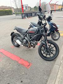 Scrambler 800
