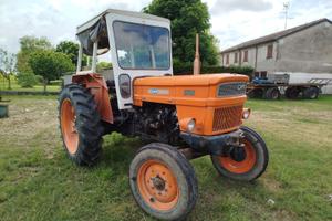 Trattore OM 850 e attrezzi