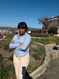 Addetta al magazzino,Cameriere