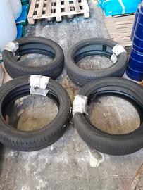 Gomme quattro stagioni Scorpion 235/50R20