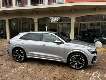 AUDI RS Q8 TFSI quattro Tiptronic..Freni Carbo.