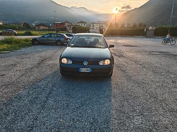 Volkswagen Golf 4