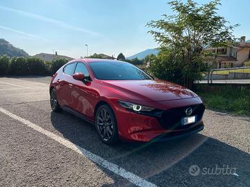 Mazda 3 2.0 m-hybrid Exceed 150cv