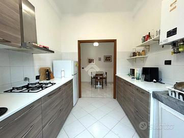 3 LOCALI A GENOVA