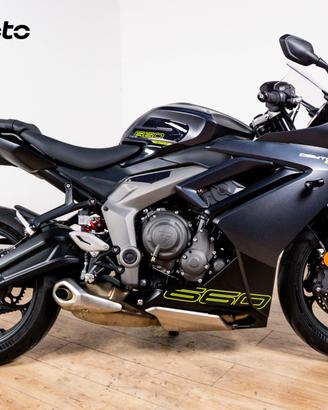 TRIUMPH DAYTONA 660 - 2024