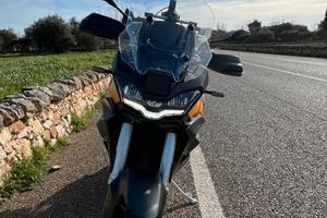 Moto Guzzi Stelvio 2024